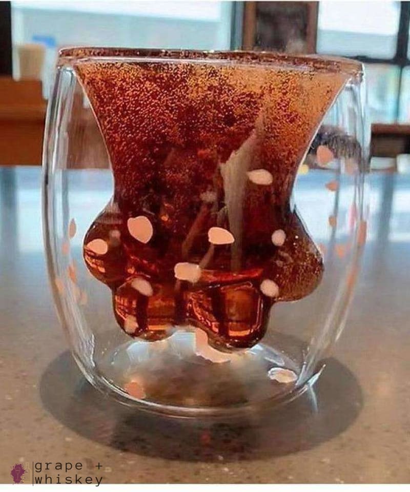 Cat Paw Whiskey and Wine Glass - Transparent - Grape and Whiskey