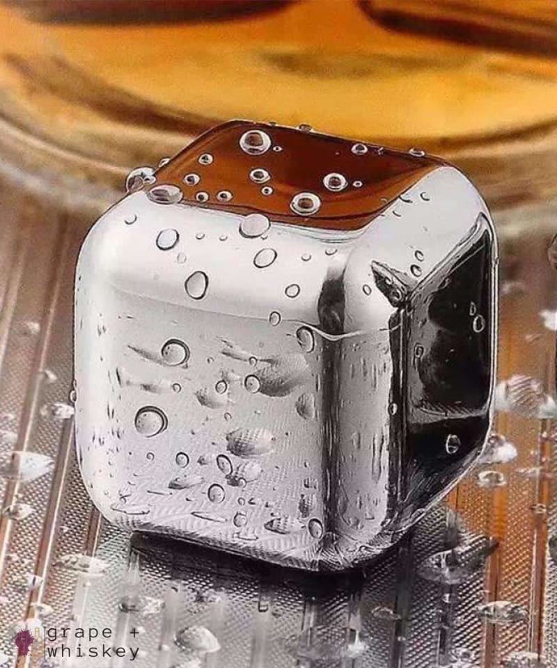 Quick Freezing Whiskey Cubes - Stainless Steel Version -  - Grape and Whiskey